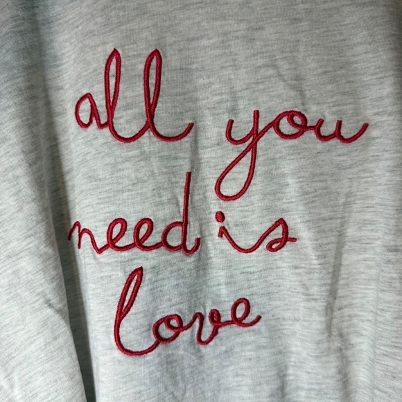 NWT French Connection ALL YOU NEED IS LOVE Embroidered T-Shirt - Picture 3 of 5